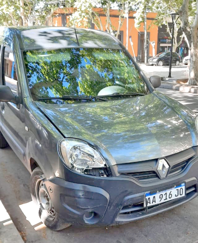 Estafadores: encontraron más dólares y aprehendieron a cuatro personas más