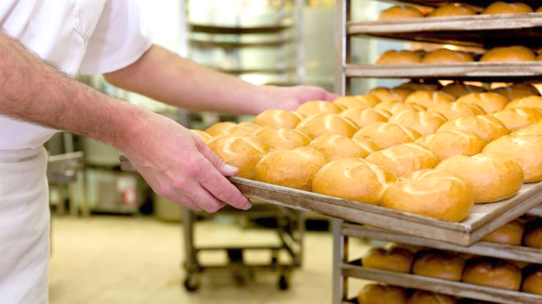 Panaderos mendocinos definen  si aumentan o no sus productos