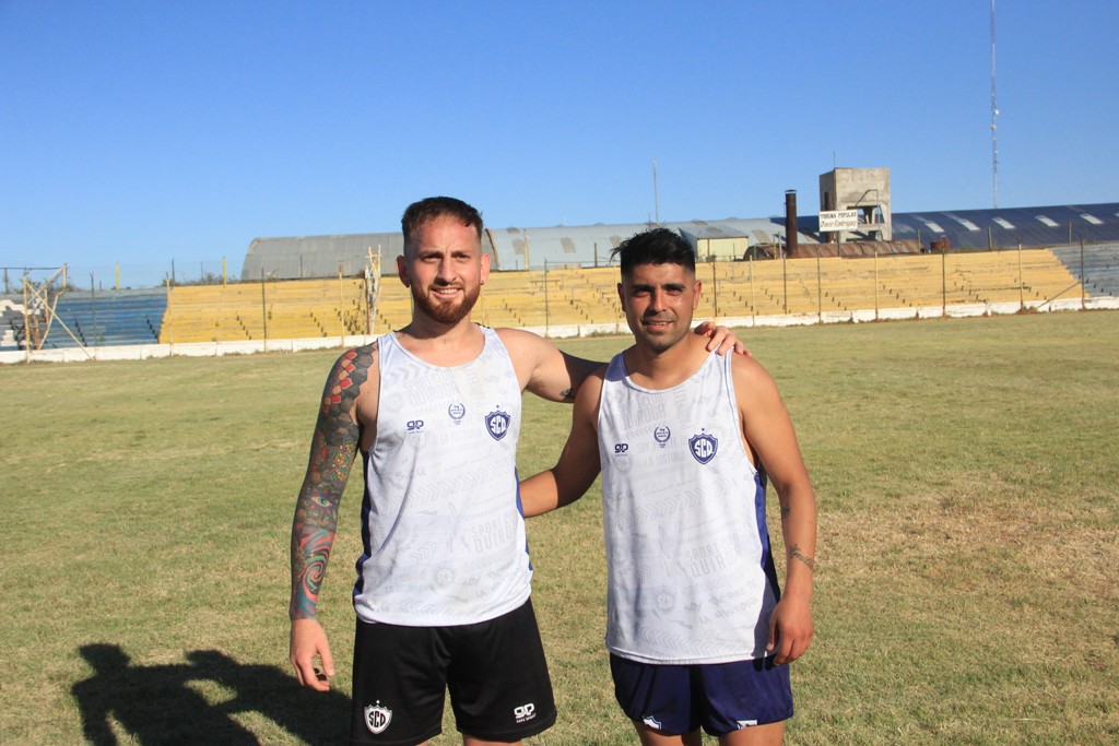 Rodrigo Escandar y Oscar Amaya se sumaron al Sport Club Quiroga