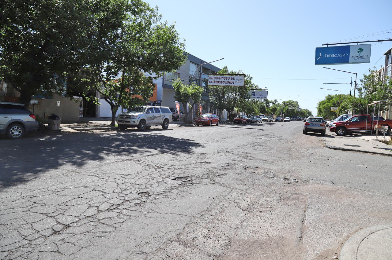Se asfaltará la avenida Sarmiento  entre El Libertador y Balloffet