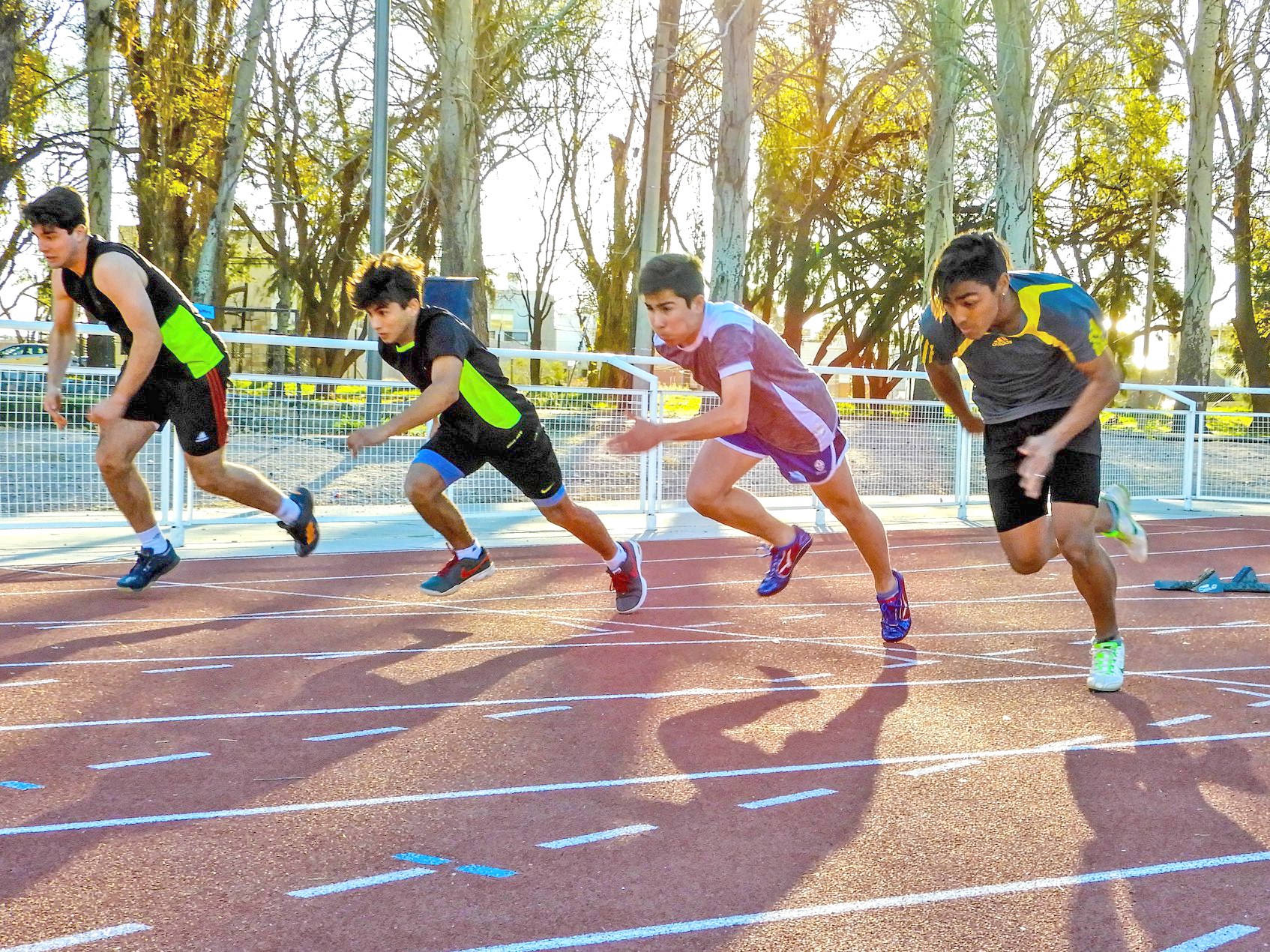 Hoy reabre la pista del Polideportivo Nº 1