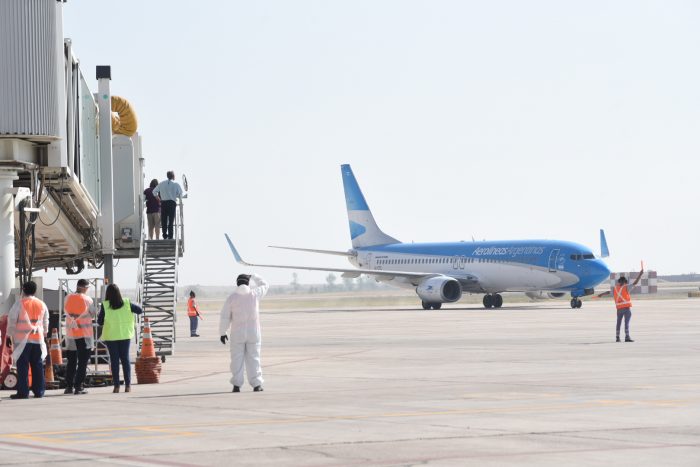 Retornaron los vuelos a Mendoza: ahora solo para trabajadores esenciales