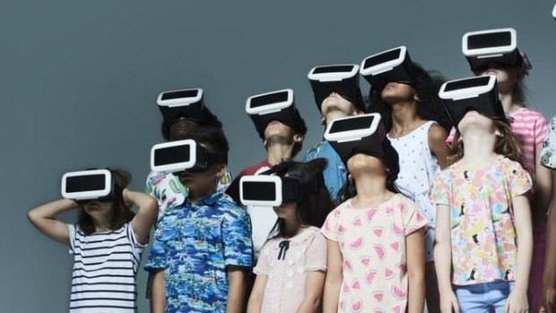 «Los ‘nativos digitales’ son los primeros niños con un coeficiente intelectual más bajo que sus padres»