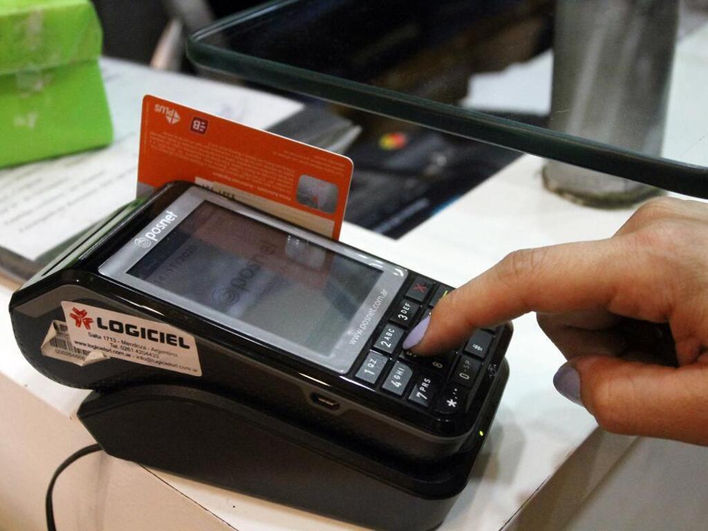 «Con débito»: avanza el proyecto para reducir los tiempos de la acreditación