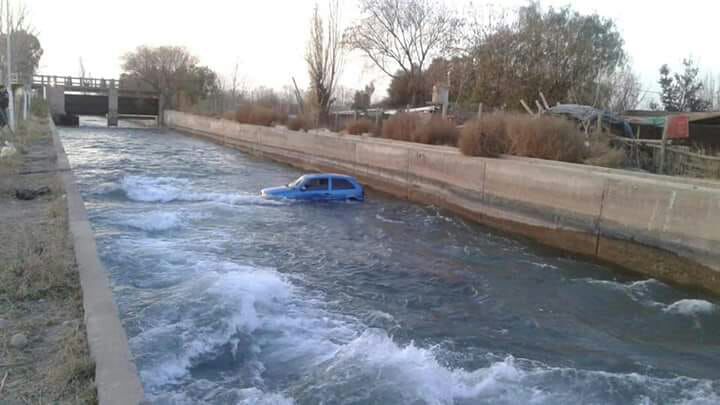 Buscan que haya “cadenas  o sogas” en sectores del  canal marginal del Atuel