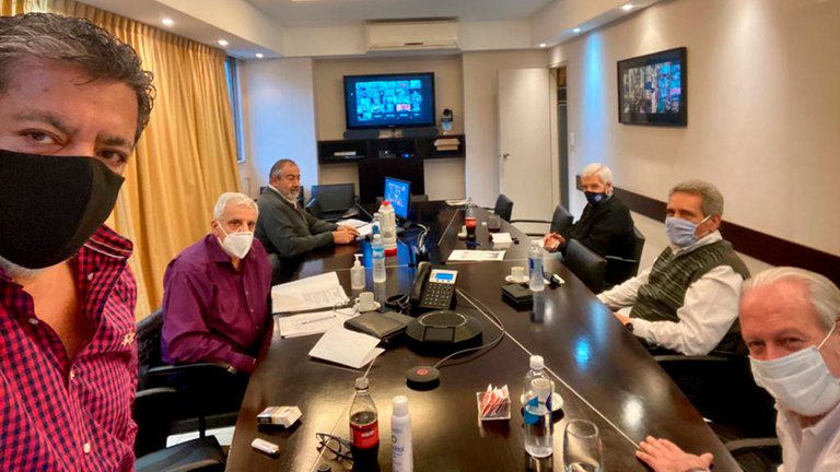 Preocupación en la CGT: teme que las obras sociales tengan que hacerse cargo de pagar las vacunas contra el COVID-19