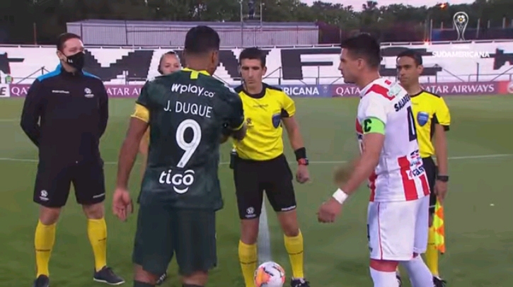 Andrés Merlos volvió a dirigir en la Conmebol Sudamericana