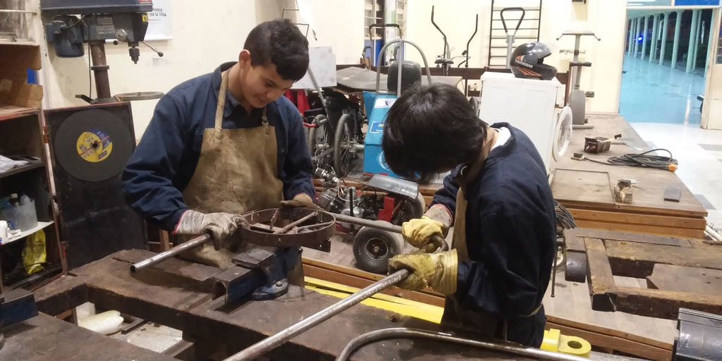 Entregarán matrículas gratuitas para egresados de colegios técnicos