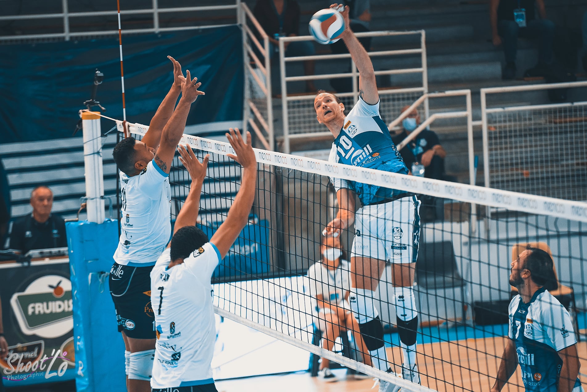 Con aporte de José Luis González, el Saint Nazaire es líder en Francia