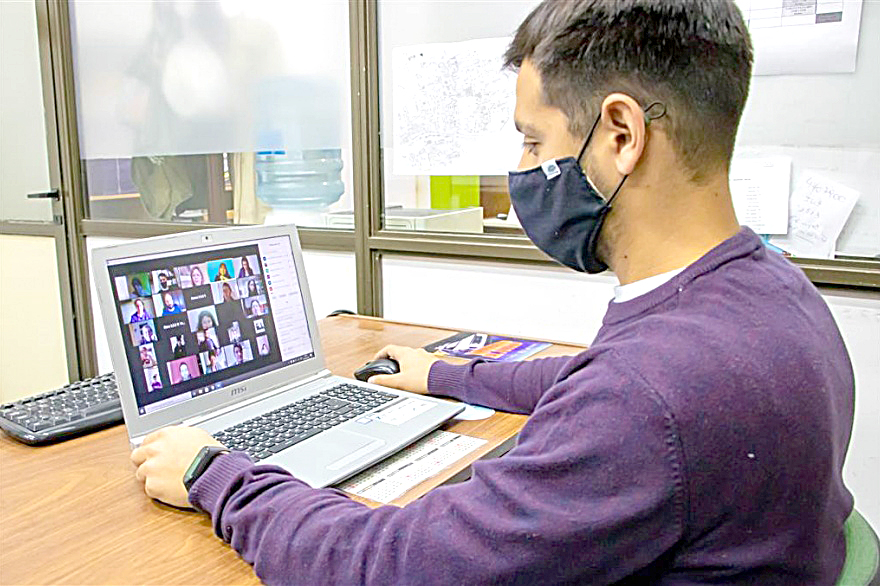 Viaje Virtual: “Los encuentros  llevan a los alumnos a conocerse”