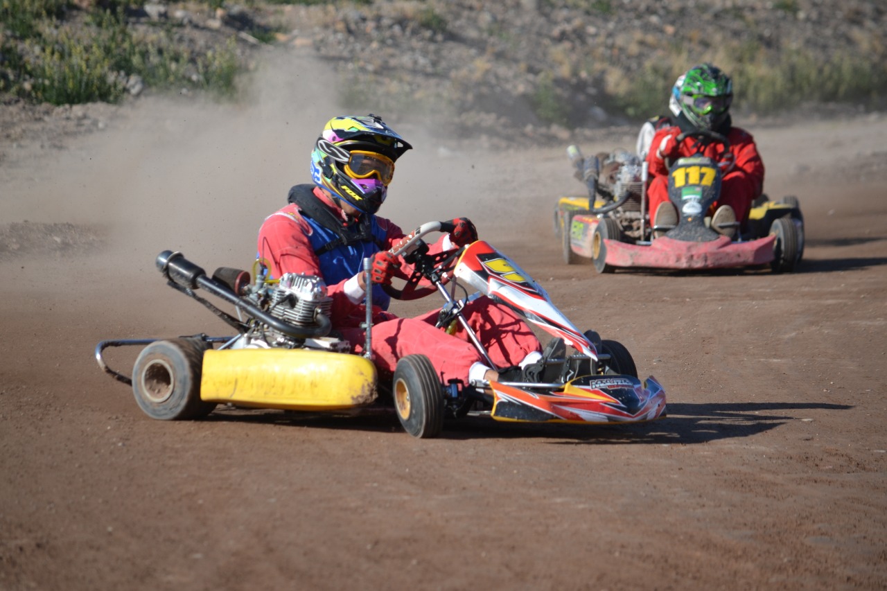 Pruebas libres en el kartódromo del ASA