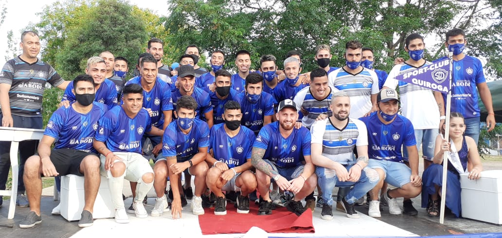 El Sport Club Quiroga presentó sus camisetas para el Torneo Regional