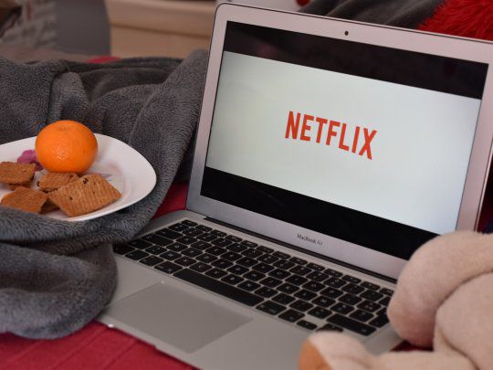 Netflix lanza un nuevo servicio que emula la televisión y puede facilitar la vida de los usuarios