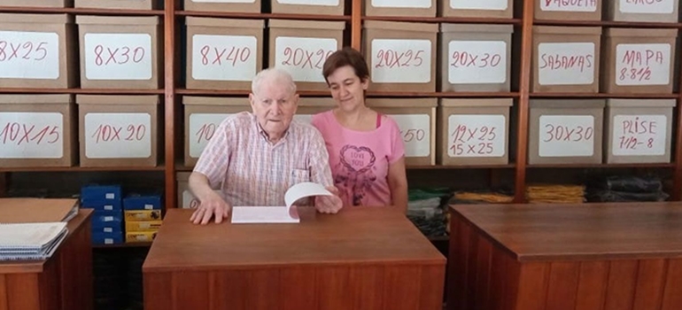 Río Cuarto: un hombre de 88 años le legó su histórica empresa a su empleada