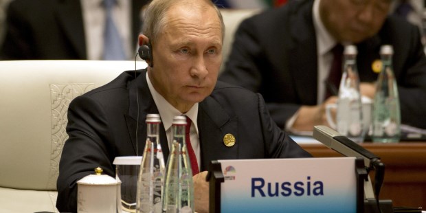 El Kremlin anunció que ahora Putin decidió vacunarse con la Sputnik V