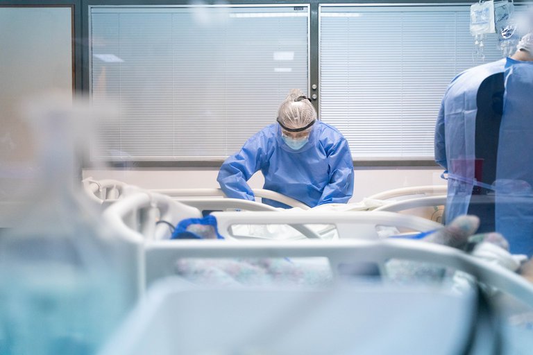 El Ministerio de Salud informó que los días 24 y 25 de diciembre no habrá reporte de muertes y contagios por coronavirus