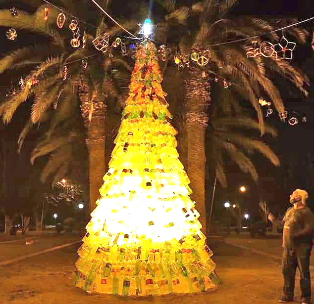 La Ciudad y los distritos  se empezaron a “vestir”  con motivos navideños