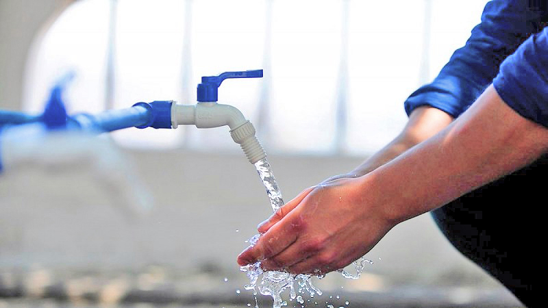 Hoy habrá una manifestación contra AYSAM  por problemas con el servicio de agua