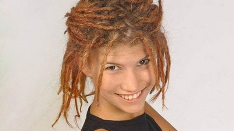 Se fue a la Patagonia para alejarse de los medios: las fotos de Camila Bordonaba a 17 años de Rebelde Way