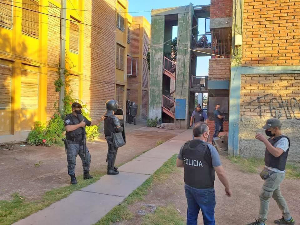 Barrio Constitución: cinco detenidos por  la guerra entre bandas