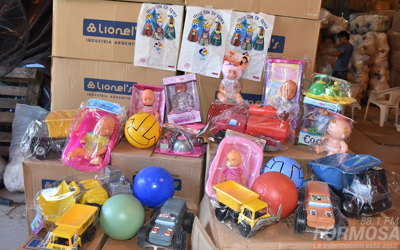 Reyes Magos solidarios entregaron  más de 1.500 juguetes en San Rafael