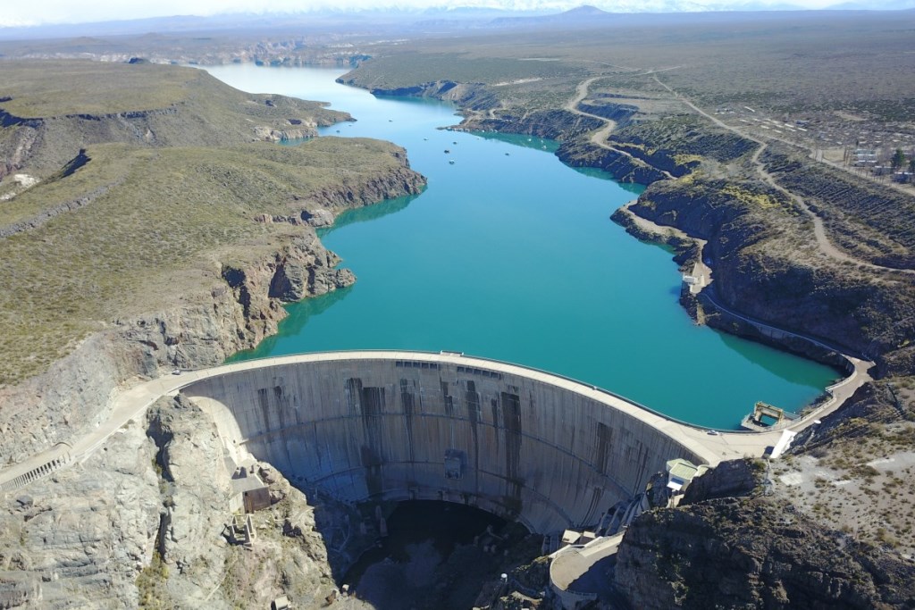 “Las presas de El Nihuil y del Diamante están en perfecto estado de seguridad”