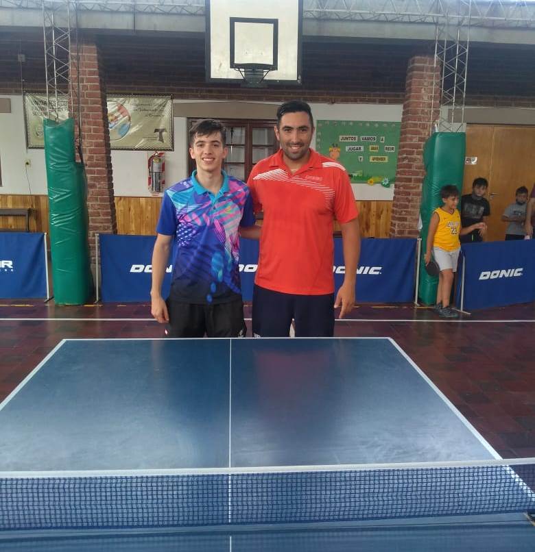 El tenis de mesa local cerró el año con título para Santiago Lorenzo