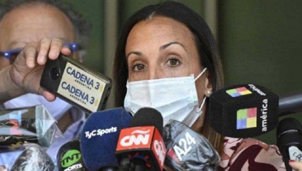 Accedieron a la información de los teléfonos de la psiquiatra de Maradona y analizan su contenido