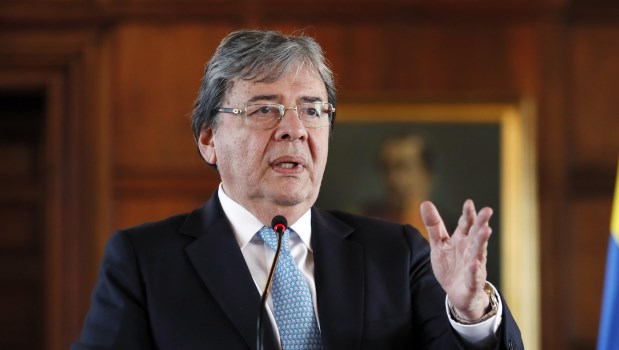 Murió en Colombia un alfil de­ Duque y figura presidenciable­