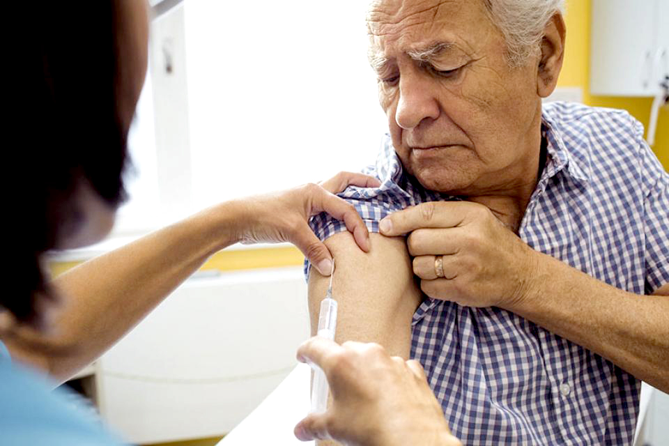 Experto se refiere a las mutaciones  del coronavirus