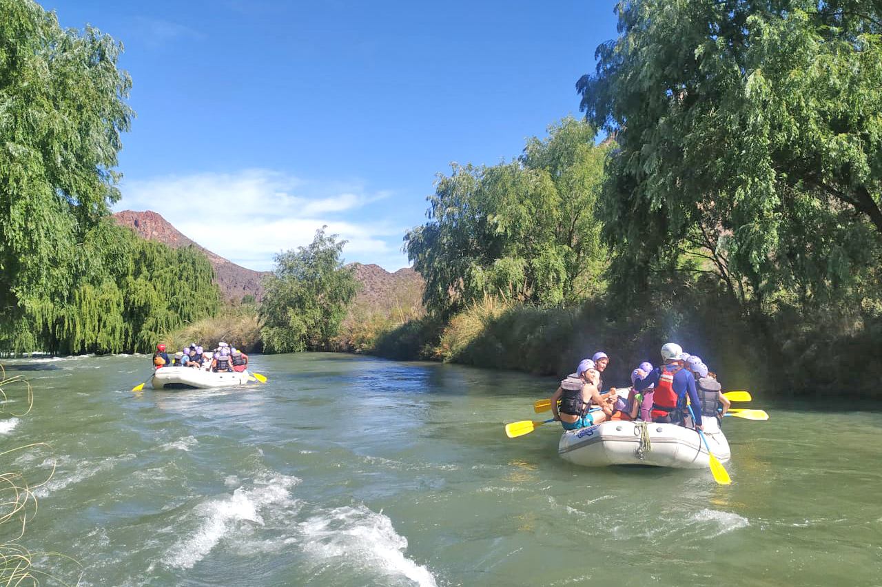 Desde el sector del turismo piden  “reservorios” o “un dique contenedor” para no depender de la corta del Atuel
