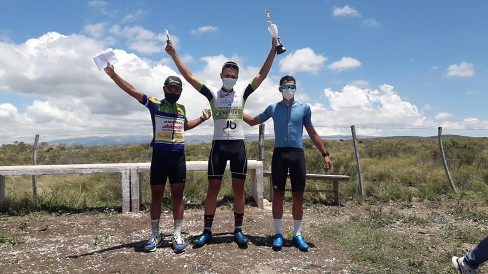 Gran labor del equipo de Fas Electricidad en San Luis-Maderera López