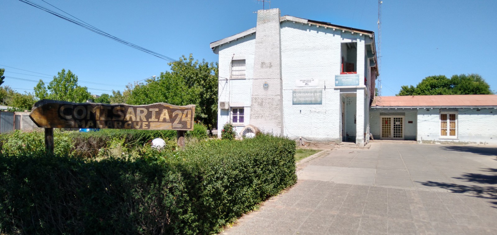 Se llevaron los matafuegos  de una escuela en Malargüe