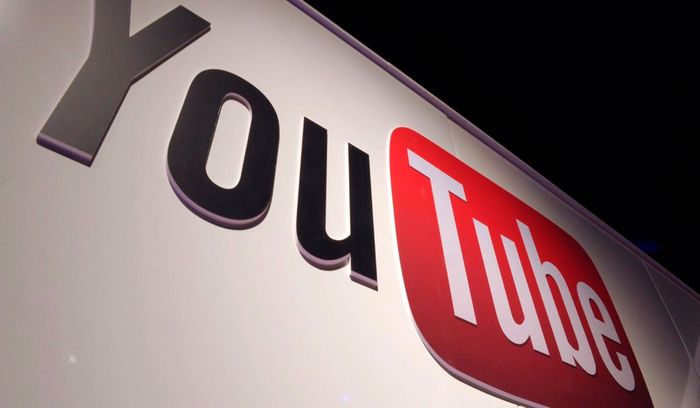 Youtube suspendió la cuenta de Donald Trump hasta que termine su mandato por «riesgo de violencia»