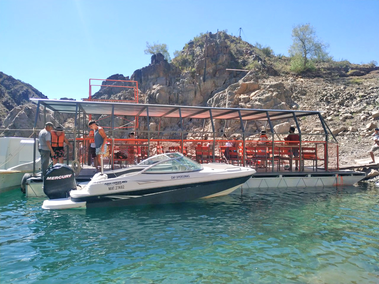 “Es una sentencia  de muerte para  gastronómicos  y turismo”