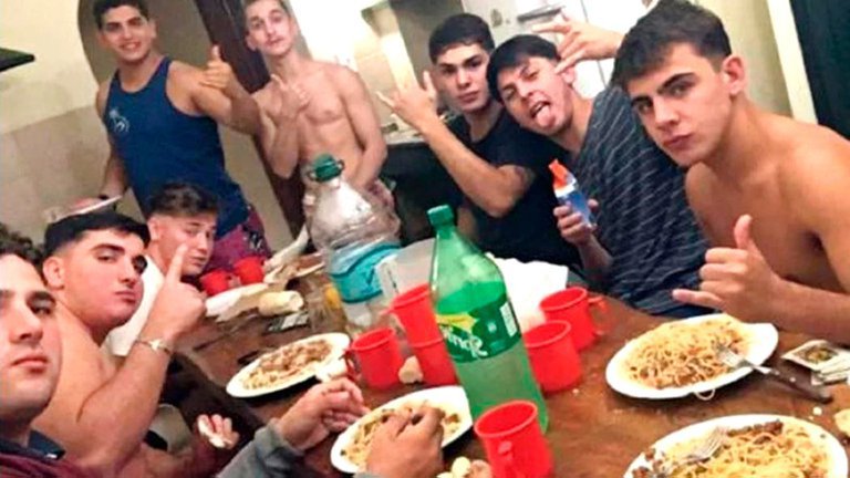 A un año del crimen de Báez Sosa: el plan para matar a traición y qué le hace falta a la Justicia para llevar a los rugbiers a juicio