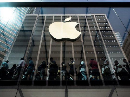 Apple analiza patear el tablero: así sería el futuro iPhone