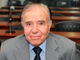 Carlos Menem salió del coma inducido y se le retiró el respirador artificial