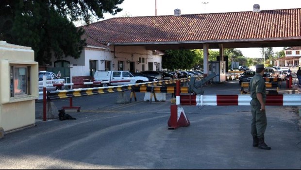 El Gobierno extendió el cierre de fronteras hasta el 28 de febrero