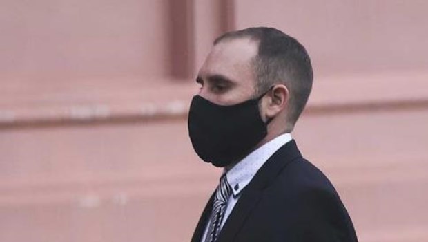 Guzmán también recibió la vacuna Sputnik V