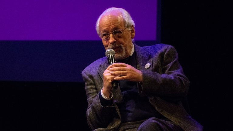 El Gobierno les dará la segunda dosis a los que integraron el vacunatorio VIP