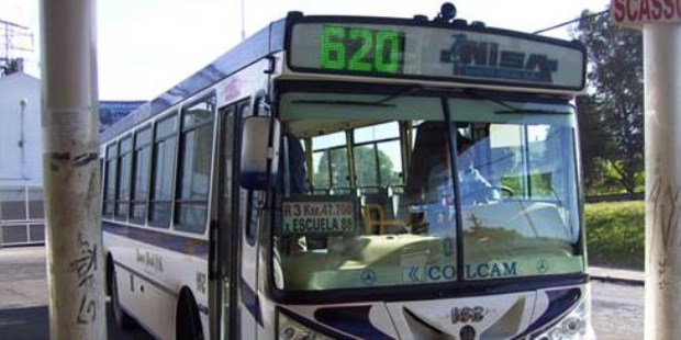 La UTA amenaza con parar el transporte si no hay avances en la paritaria