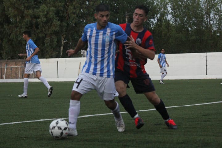 El Sport Club Argentino el primer finalista del torneo “El Eterno 10”