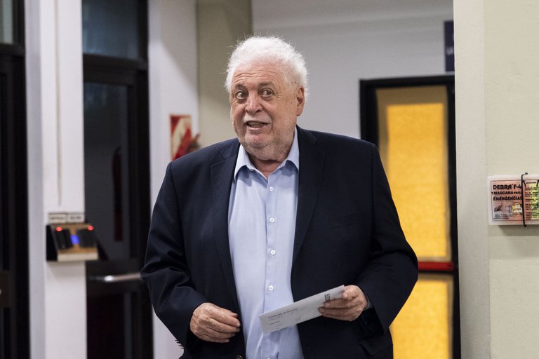 Imputaron a Ginés González García por el caso del vacunatorio VIP