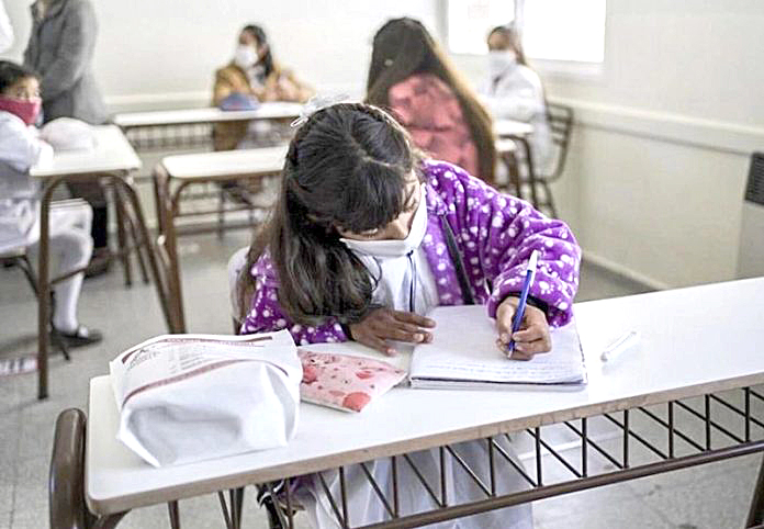 Casi el 70% de los padres  está a favor del retorno  a las aulas en Mendoza