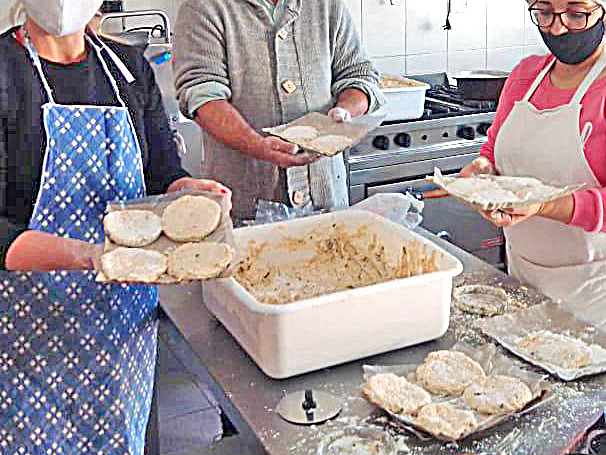 Impulsan la realización de micro emprendimientos  de alimentos saludables