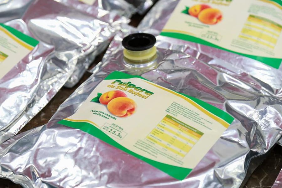 La Pulpera logró vender 400 mil kilos  de pulpa de durazno a Brasil