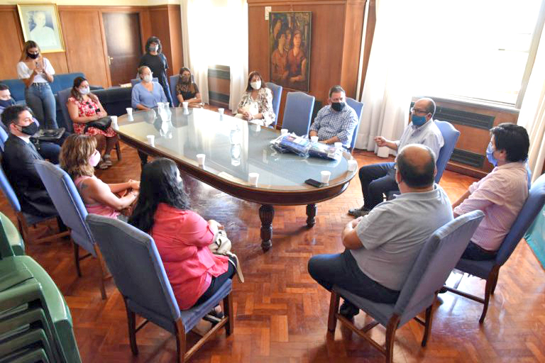 Presentaron una campaña para la  prevención de estafas a adultos mayores