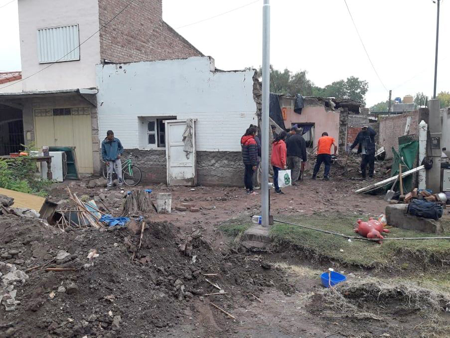 Casa derrumbada el fin de semana:  “Solo nos queda agradecer a Dios que estamos bien”