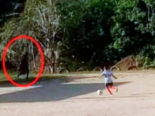 Colombia: aseguran que un grupo de nenes vieron al diablo durante un picadito